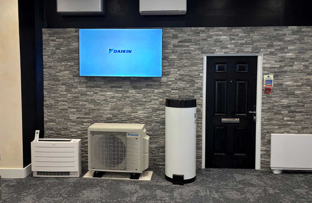 Renewable-Energy-Warehouse-Interior-Daikin-Products-2